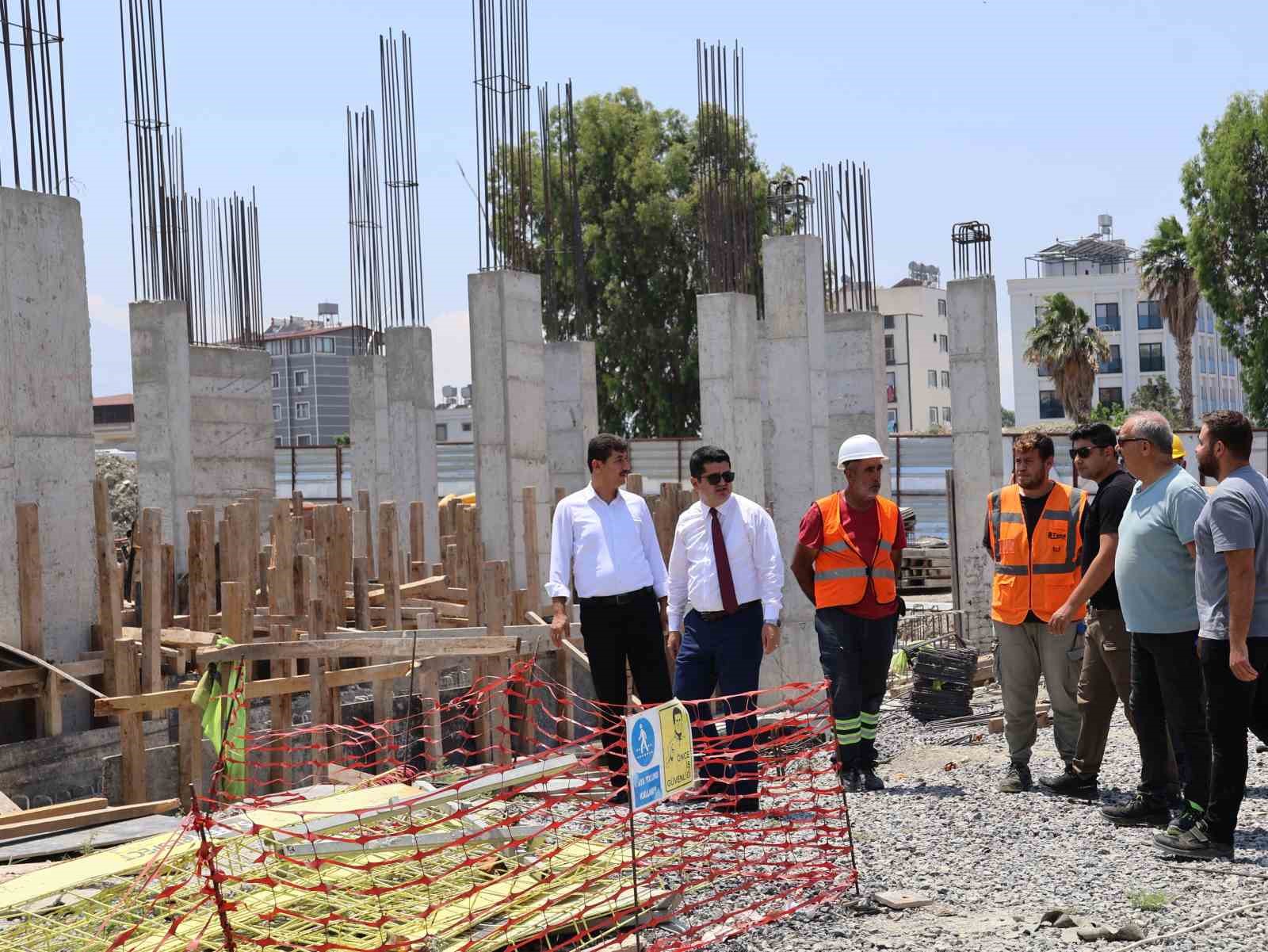 arsuz-da-anaokulu-insaatlarinda-calismalar-suruyor