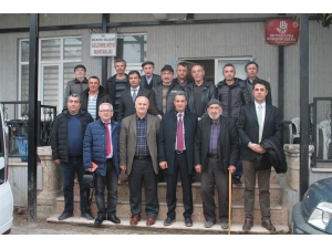 İl Müdürü Yoldaş Ve Ekibi Çiftçilerle Buluştu