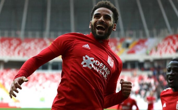 Sivasspor'un Yıldızı Douglas Için Transfer Açıklaması