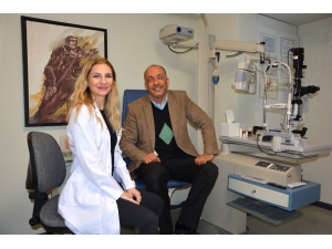 50 Yaşında Gözlükten Kurtuldu