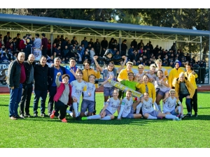 Gaziantep Alg Kadın Futbol Takımı Beşiktaş’ı Mağlup Etti