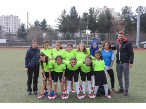 Okullar Arası Turnuvada Şampiyonlar Belli Oldu