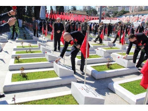 Başkan Adayı Akyüz Çanakkale Şehitlerini Yazdığı Şiirle Andı