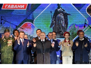 Putin, Kırım’da Kutlamalara Katıldı