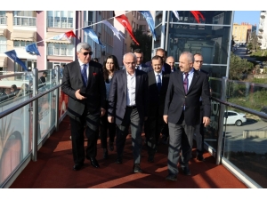 Gebzeli Öğrenciler Okullarına Bu Üst Geçit İle Güvenle Gidecek