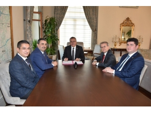 Hayırsever Başkandan Kırkağaç’a Sağlık Yatırımı