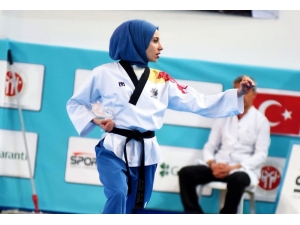 Kübra Dağlı, Türkiye Şampiyonu Oldu