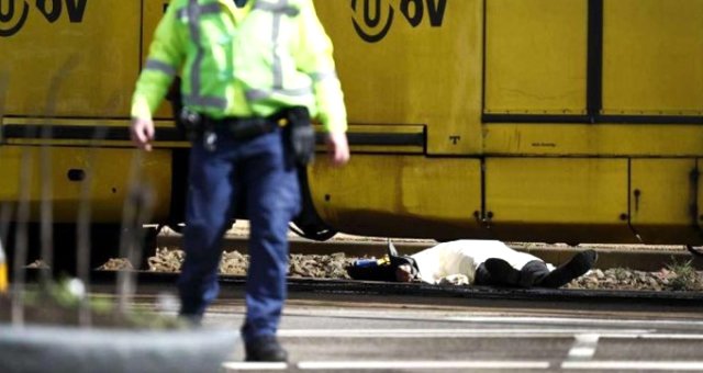 Hollanda'daki Saldırıyla İlgili Türkiye'den İlk Açıklama: Faili Kim Olursa Olsun Şiddetle Kınıyoruz