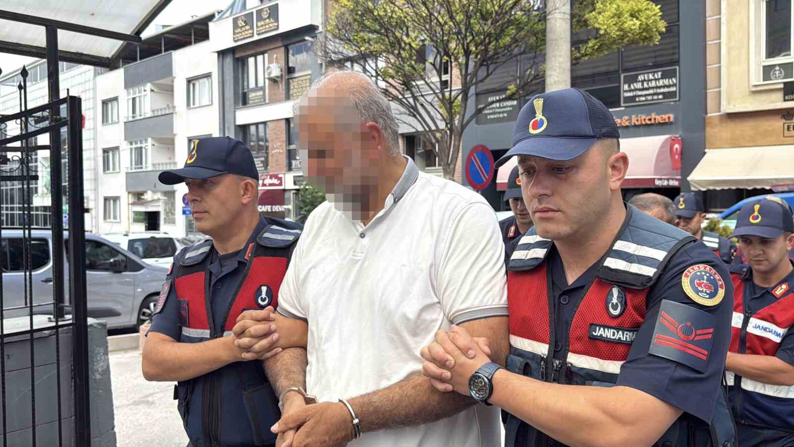 eti-bor-da-kil-hattina-zarar-veren-supheliler-adliyeye-sevk-edildi