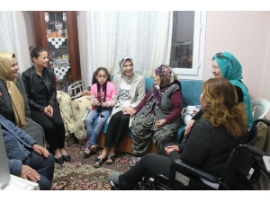 Ayşen Zeybekci: "17 Yıl Önce Ak Parti İle Beraber Çok Şey Değişti"