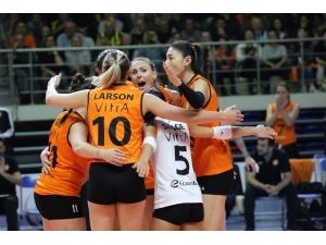 Eczacıbaşı Vitra, 2019 Cev Şampiyonlar Ligi’ne Veda Etti