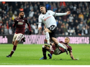 Göztepe’nin Yabancıları Formayı Vermedi