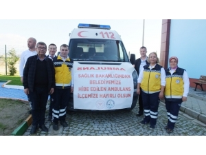 Sağlık Bakanlığı Burhaniye Belediyesine Ambulans Gönderdi
