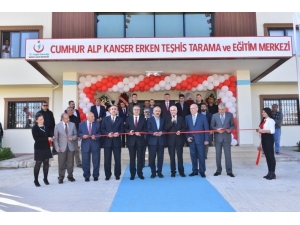 Elvan: "Sağlıkta Avrupa’nın Bir Çok Ülkesinden Daha İyiyiz"