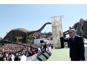 Cumhurbaşkanı Erdoğan, "Ankara’yı Sahte İmzalarla Senet İmzalayanlara Teslim Edemeyiz" Dedi.