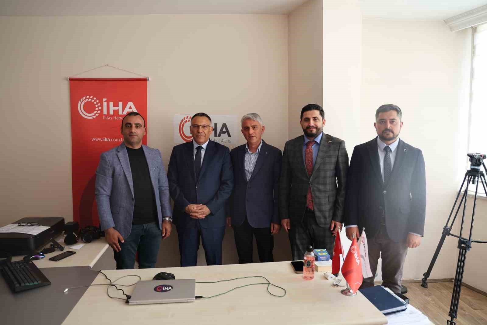 rektor-gurel-den-ya-ziyaret