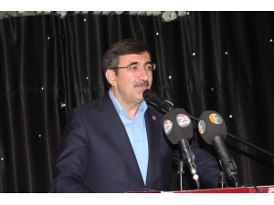 Ak Partili Yılmaz: “Ekonomik İstikrarın Temeli Siyasi İstikrardır”