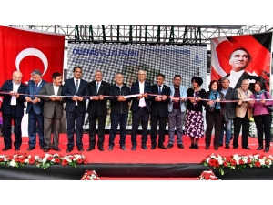 Kocaoğlu: ’Burası İzmir Çukuru, Gelen Boyunun Ölçüsünü Alır’