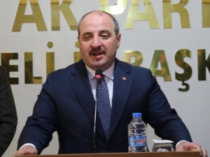 Bakan Varank: "Bizim Gönderdiğimiz Paraları Kandil’e Peşkeş Çektiler"