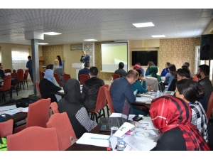 Öğretmenlere Soru Hazırlama Teknikleri Anlatıldı