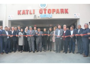 150 Araç Kapasiteli Katlı Otopark Açıldı