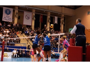 Cev Challenge Cup: Aydın Büyükşehir Belediyespor: 0 - Saugella Monza: 3