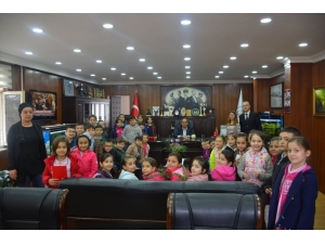 Başkan Demirtaş Öğrencilere Yerel Yönetimleri Anlattı