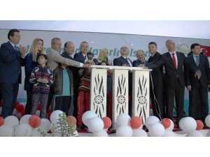 Bakan Selçuk, Ege’nin En Büyük Engelli Rehabilitasyon Merkezinin Temelini Attı