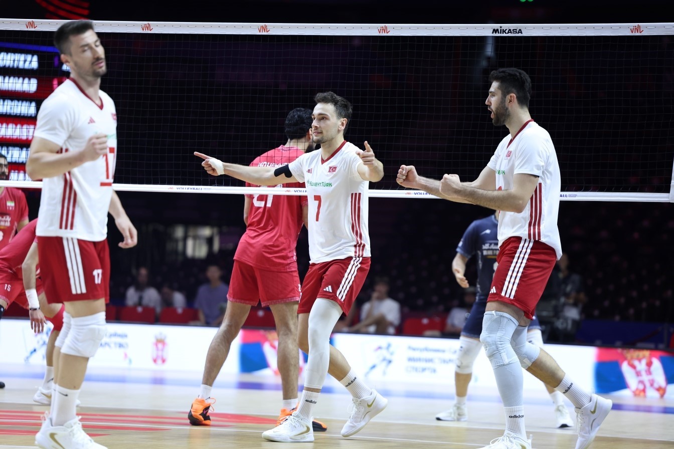 a-milli-erkek-voleybol-takimi-tarihinde-ilk-kez-milletler-ligi-nde-ceyrek-finalde