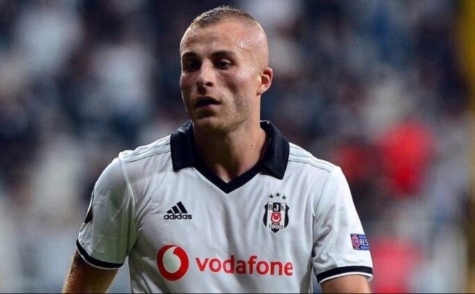 Gökhan Töre'den Fikret Orman'a Salvolar!