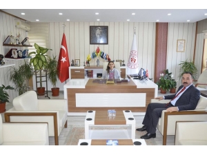 İl Müdürü Yıldız, Koltuğunu Sudenur Yılmaz’a Devretti