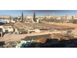 Darıca Spor Salonu İnşası Sürüyor