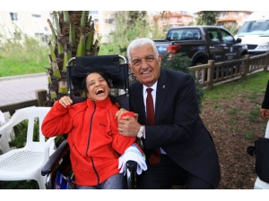 Başkan Gürün, “Fethiye’ye Down Kafe Yapımı İçin Çalışıyoruz”