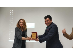 Burhaniye’de Palyatif Ve Yoğun Bakım Servisi Çalışanlarına Eğitim Verildi