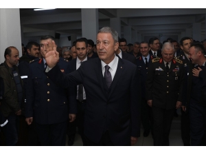 Bakan Akar: “En Önemli Mücadele Konusu Teröristlerin İçerideki Ve Dışarıdaki Hamileri”