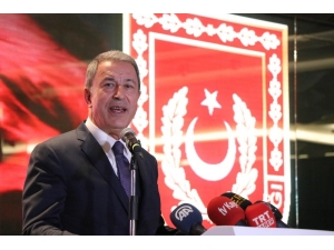 Bakan Akar: “Etkin, Yerli Ve Yenilikçi Bir Savunma Sanayi İle Bu Coğrafyada Ayakta Kalabiliriz”