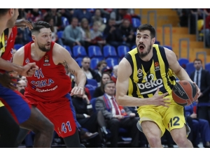 Thy Euroleague: Cska Moskova: 70 - Fenerbahçe Beko: 68