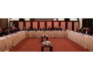 Hayati Yazıcı: "Gündemimizde Çaya Zam Uygulaması Bulunmamaktadır”