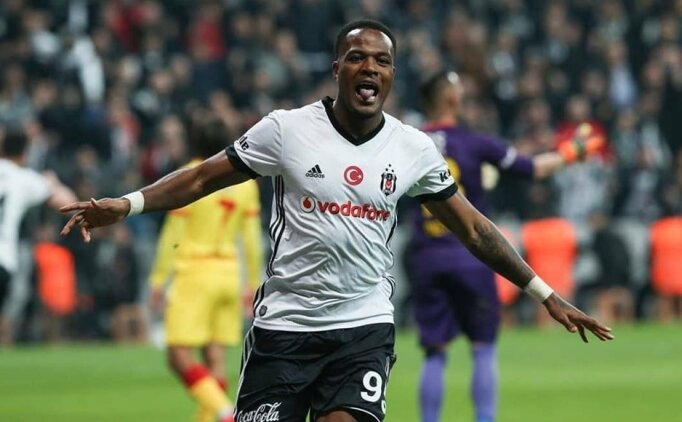 Larin: "beşiktaş'a Transferim Önemliydi"
