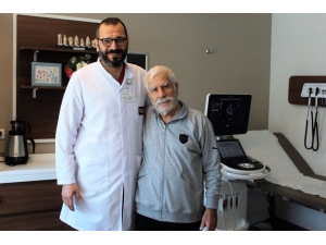 81 Yaşında Neştersiz Kalp Ameliyatı Oldu