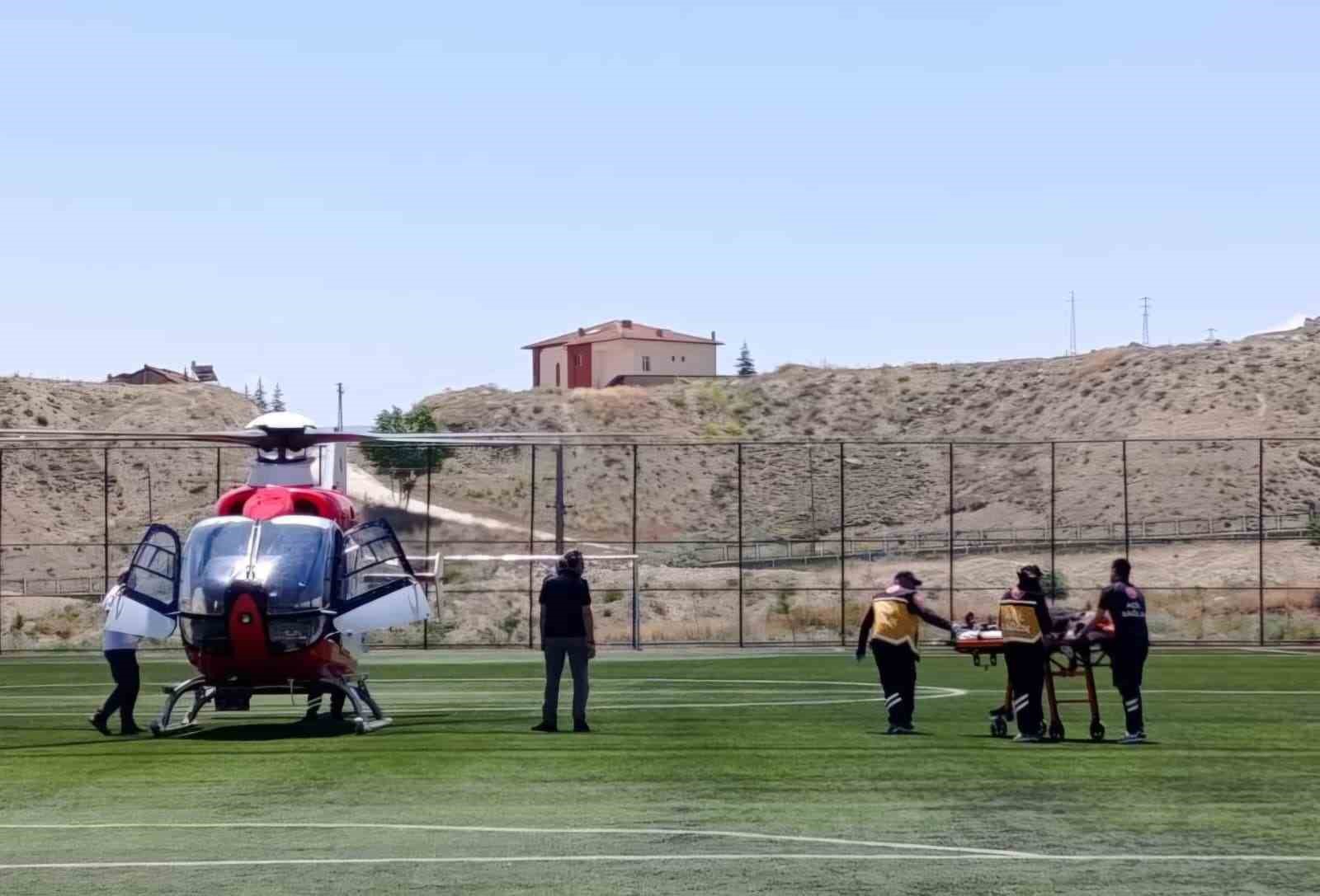 85-yasindaki-hasta-hava-ambulansiyla-sevk-edildi