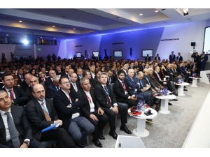 Uludağ Ekonomi Zirvesi Başladı