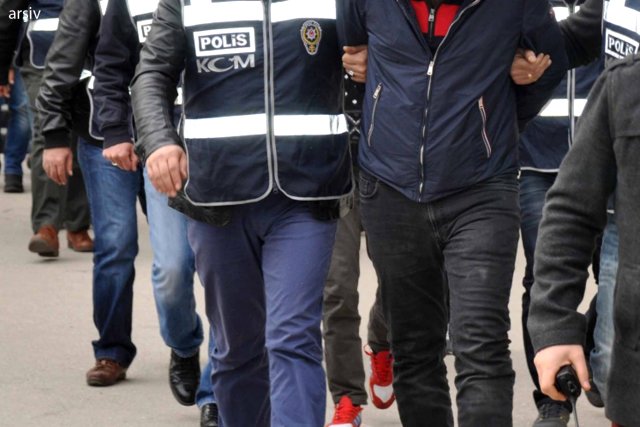 İstanbul'da Eylem Hazırlığındaki 2 Terörist Yakalandı