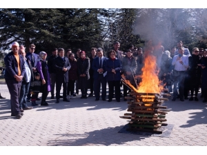 Şeyh Edebali Üniversitesi’nde Nevruz Coşkuyla Kutlandı