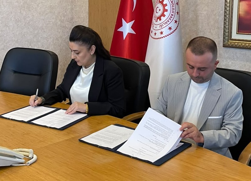 bafra-yamac-parasutu-projesiyle-turistlerin-cazibe-merkezi-olacak