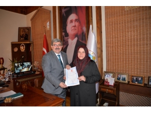 Başkan Can 40 Yıllık Tapu Sorununu Çözdü