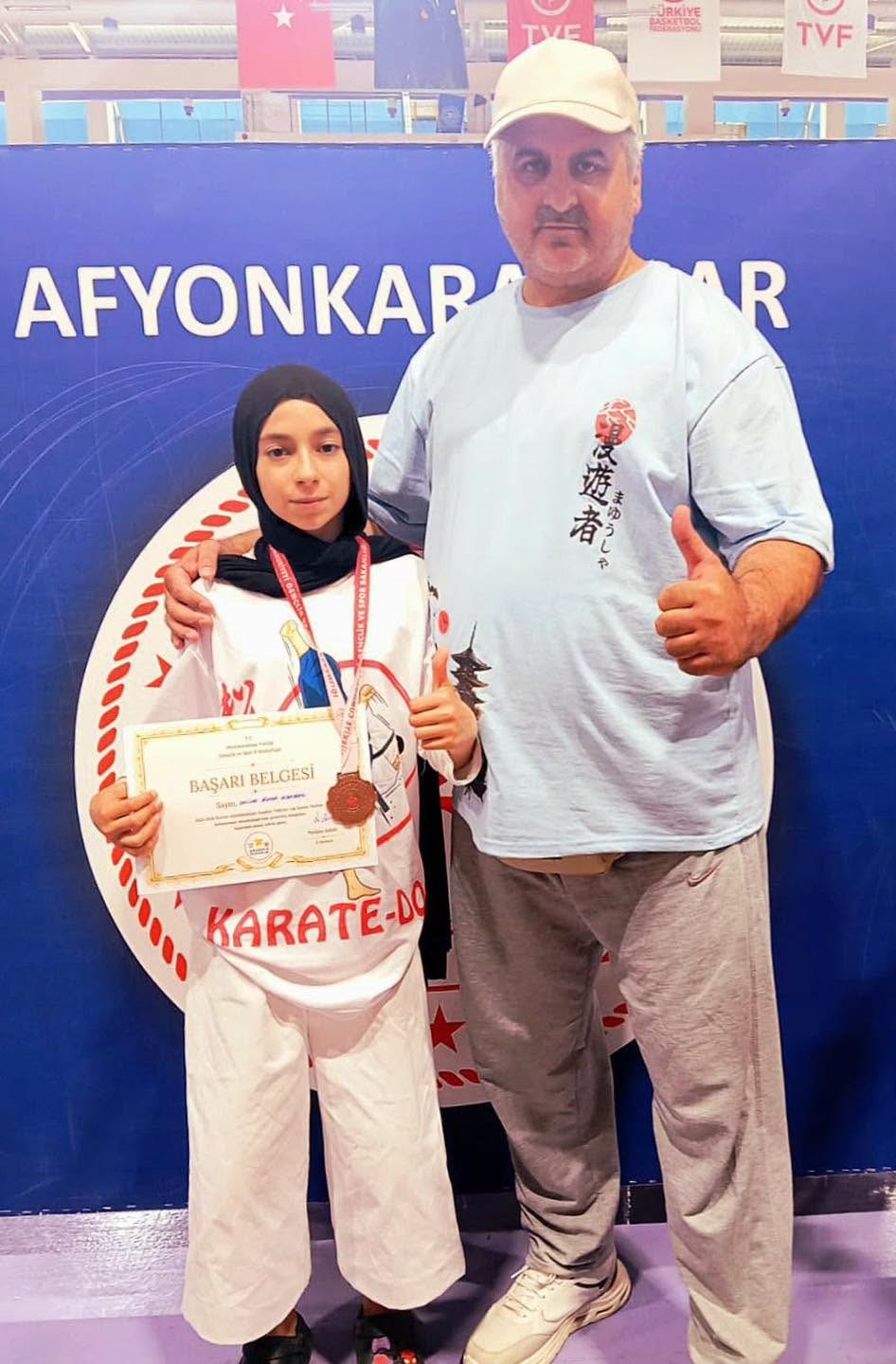 erzincanli-sporcu-albayrak-turkiye-ucuncusu-oldu