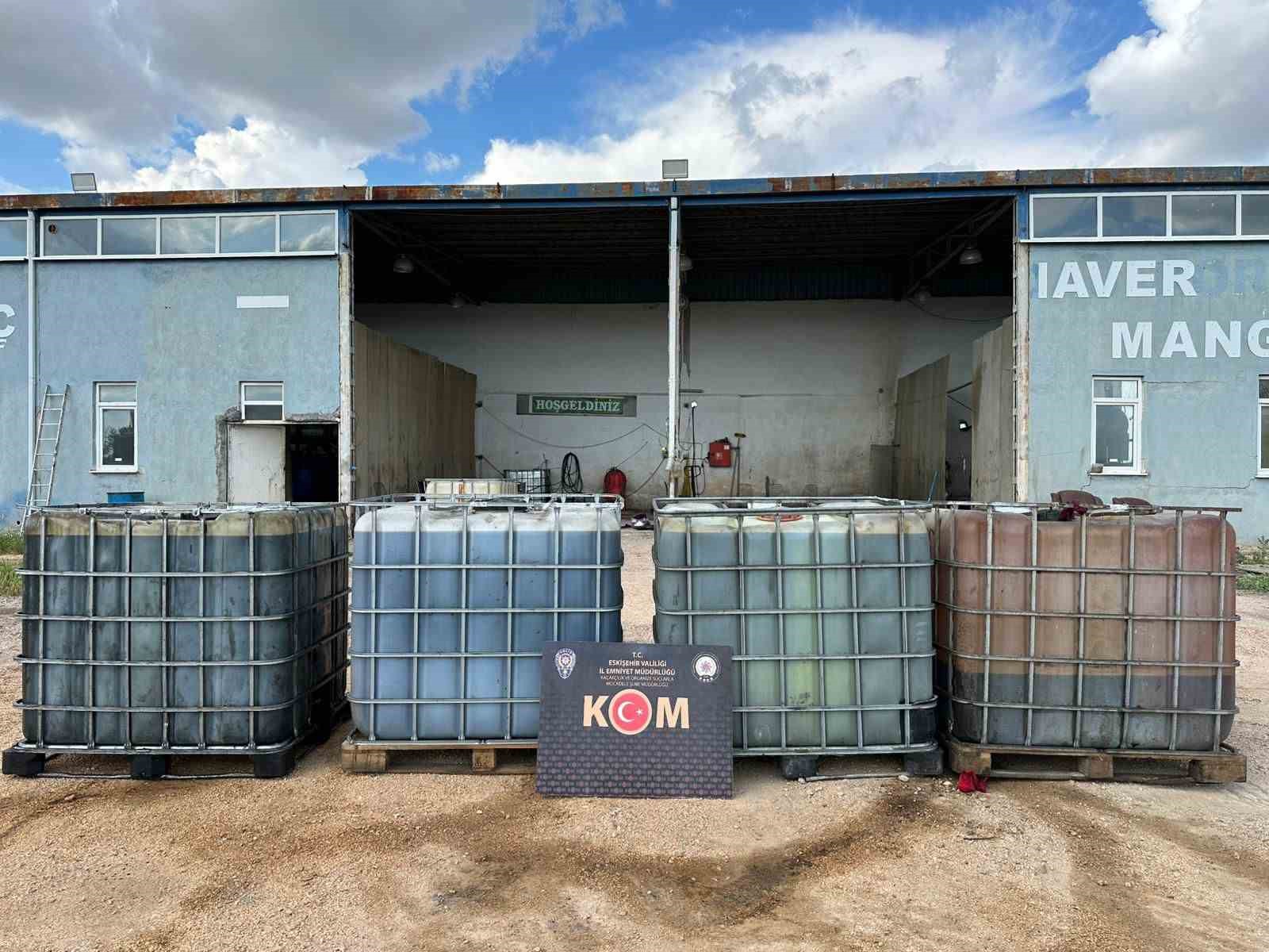 eskisehir-de-23-bin-245-litre-kacak-akaryakit-ureten-sahis-yakalandi
