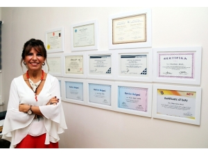 Genç Görünmek İçin Yeni Trend Yüz Pilatesi