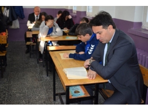 Kitaptan Kanatlar Gazi Ortaokulunda